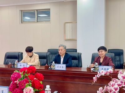 聚焦就業服務 共話項目發展 --省、市人社系統領導來校就求職能力實訓項目工作進行調研交流