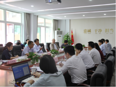 省人力資源社會保障廳廳長王鵬到省人力資源開發局、省社保服務中心開展人社系統政務服務事項網上辦調研