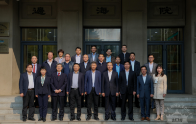 海南省委副書記李軍一行來校調研智庫建設